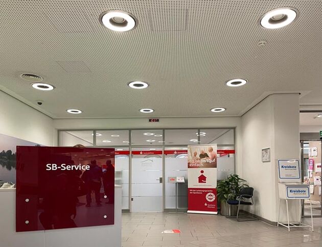 Sanierung von Ringleuchten in der Sparkasse Oberland